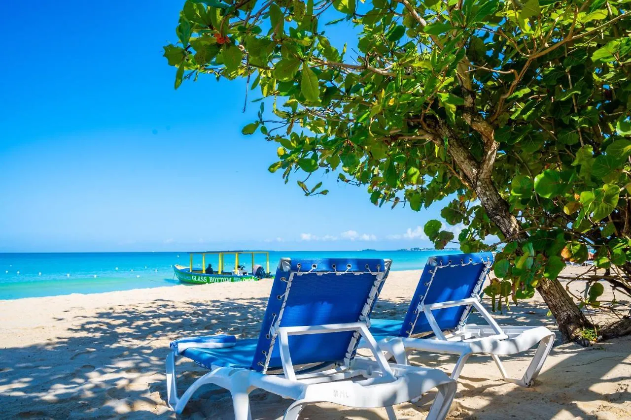 ホテル Shields Negril Villas