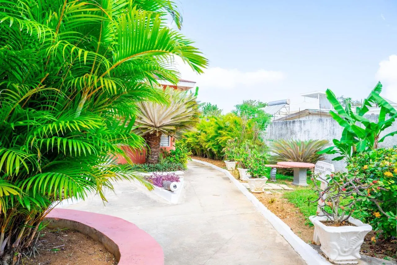 Hotel Shields Negril Villas